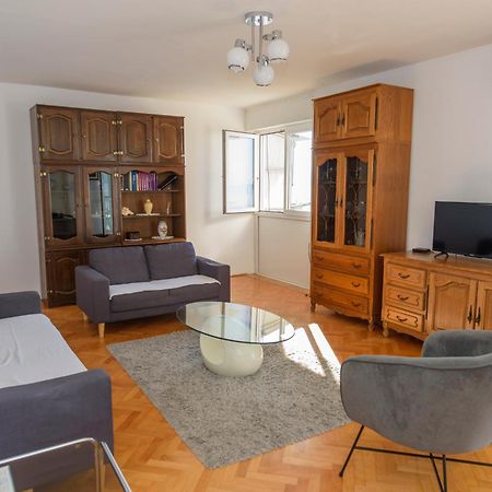 Sunny Apartment 오미스 외부 사진