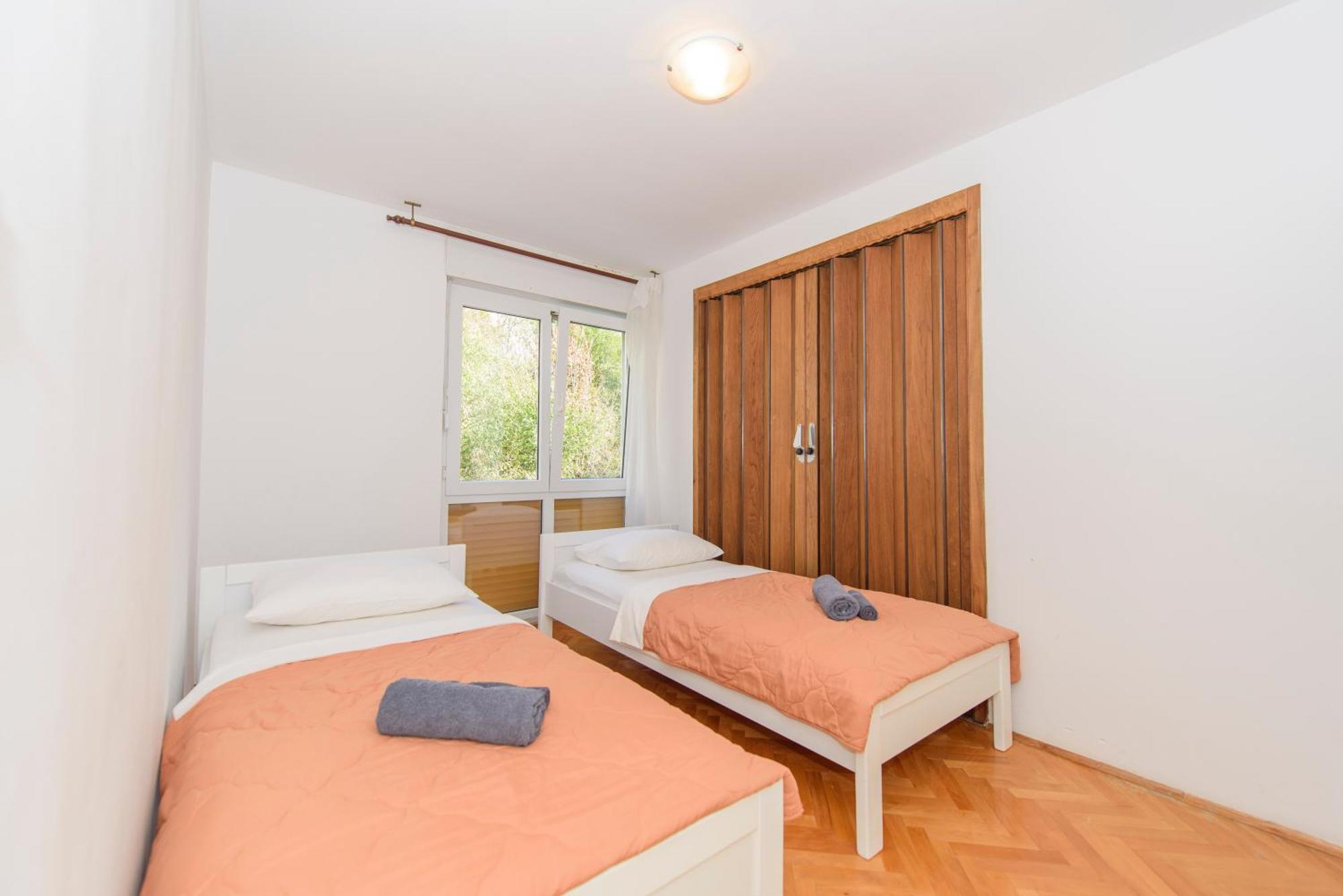 Sunny Apartment 오미스 외부 사진